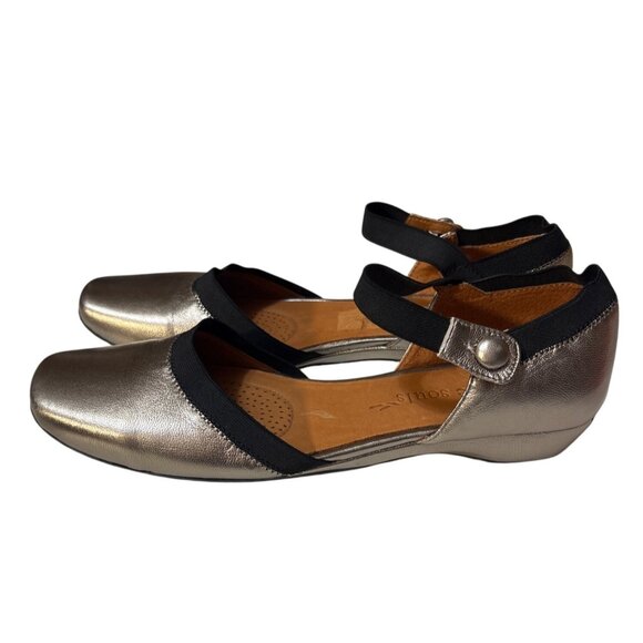 Metallic Leather Ankle Strap Comfort Wedge Flats 9.5 by Gentle Souls - Picture 1 of 8
